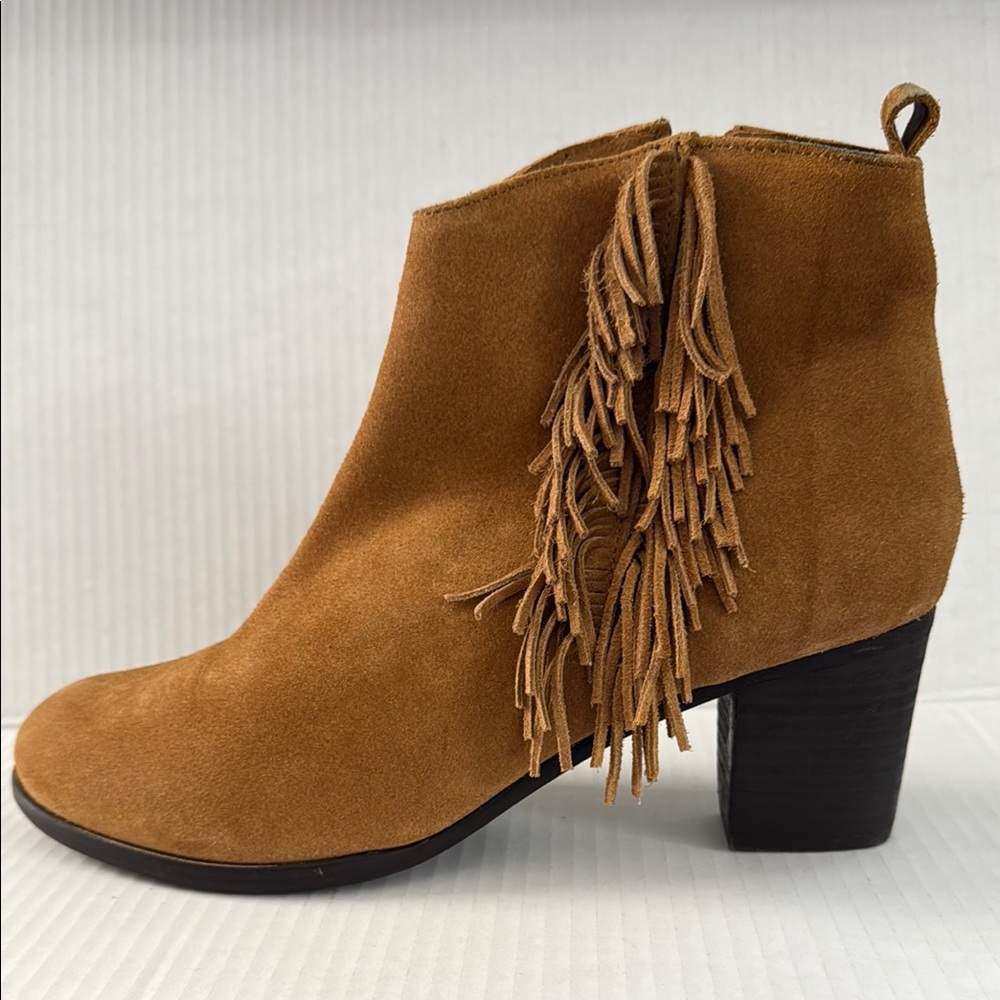 Matisse Cloey Suede Fringe Western Ankle Boots Tan Size 11 NWOT